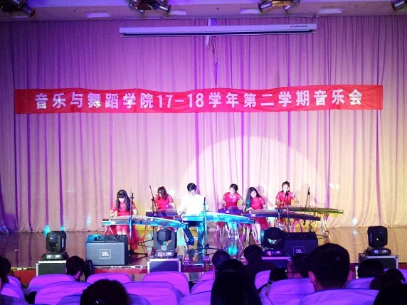音乐与舞蹈学院举办学期音乐会